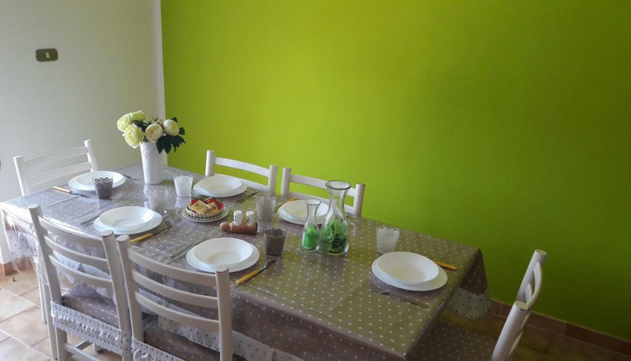 La Casa Di Malu Appartement Pimonte Buitenkant foto